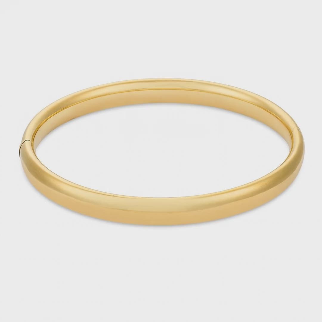 Load video: Victorian Dutch 14k Bangle