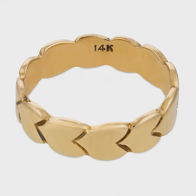 Vintage 14k Heart-Motif Band