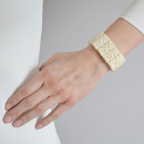 Retro Hand-Carved Bone Panel Link Bracelet