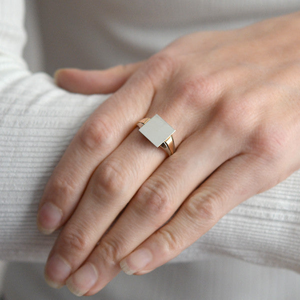 Art Deco French 18kt/Platinum Tri-Tone Signet Ring