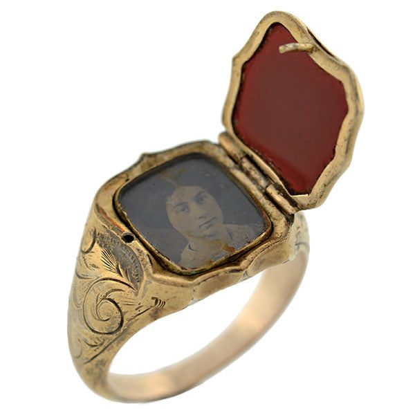 Victorian Sterling Gilt & Agate Signet Locket Ring